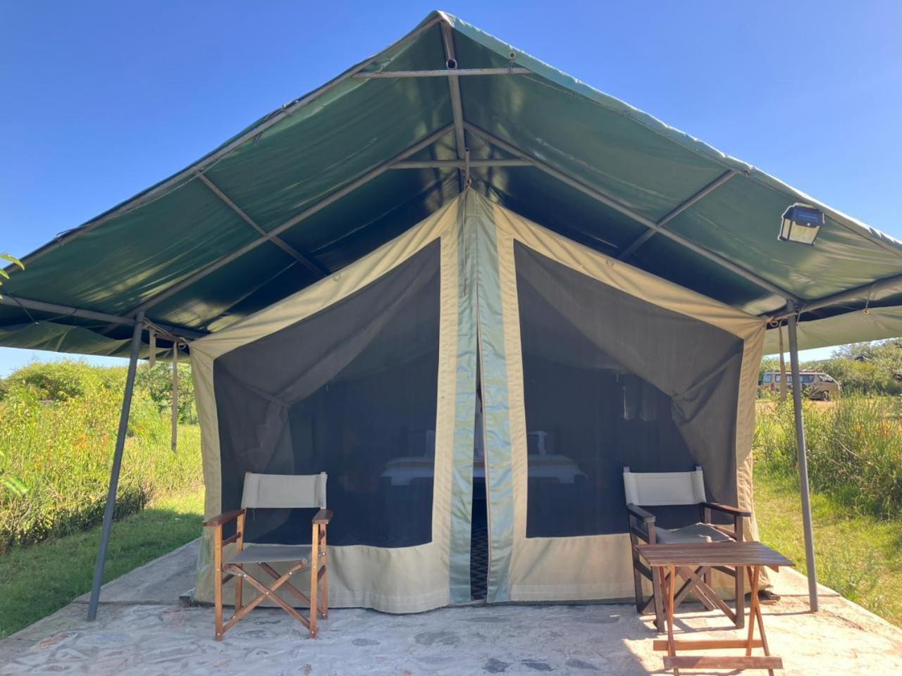 ホテル Kambu Mara Camp Sekenani エクステリア 写真